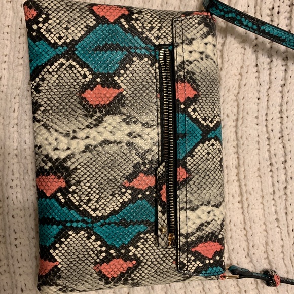 snakeskin crossbody purse - Picture 2 of 3